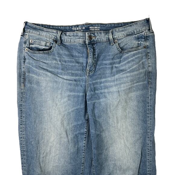 Torrid Perfect Wide Leg Jeans Vintage Stretch Denim Mid Rise 18R Plus - Picture 3 of 6
